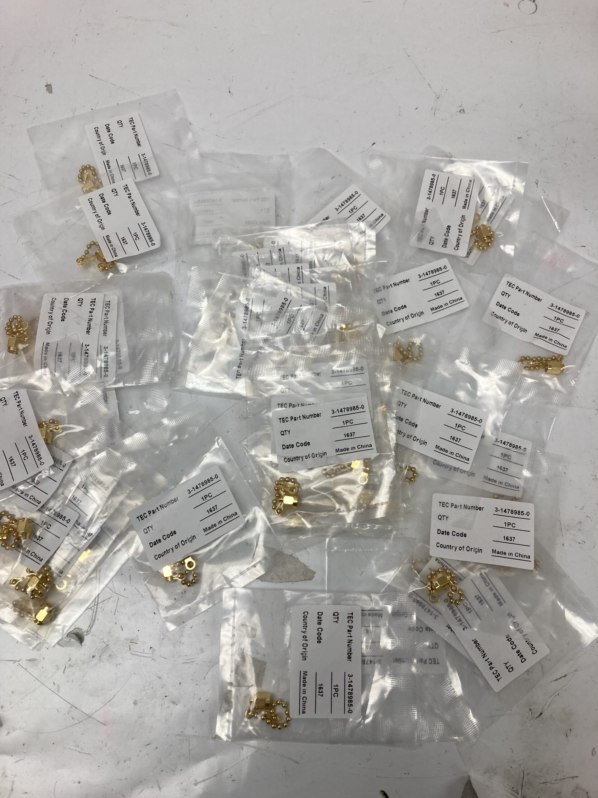 TE Connectivity 3-1478985-0 RF Connector Plug (lot of 41)