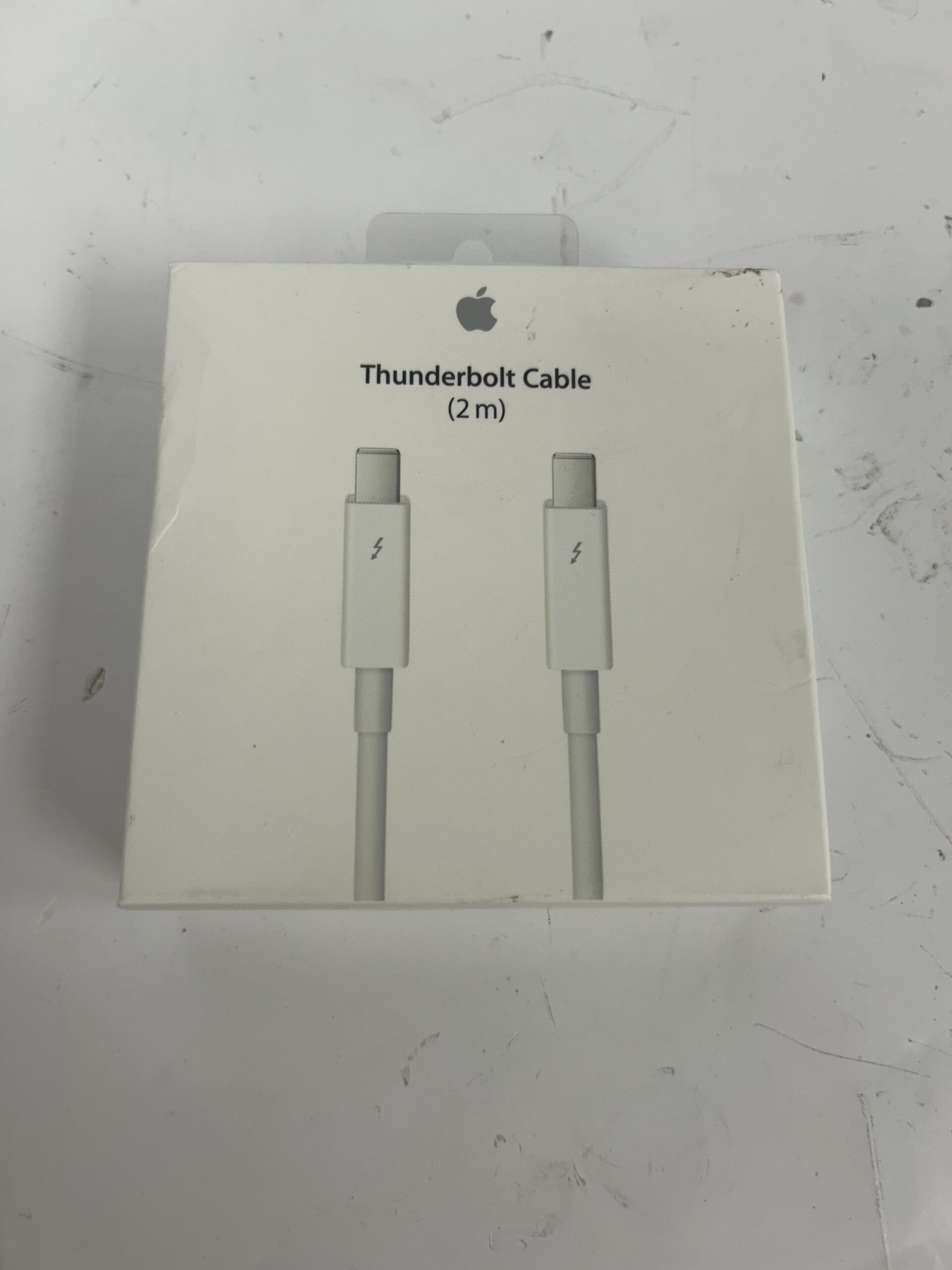 B*e様 Apple 純正Thunderbolt 2M Apple Thunderbolt Cable - 2 meter | Sweetwater