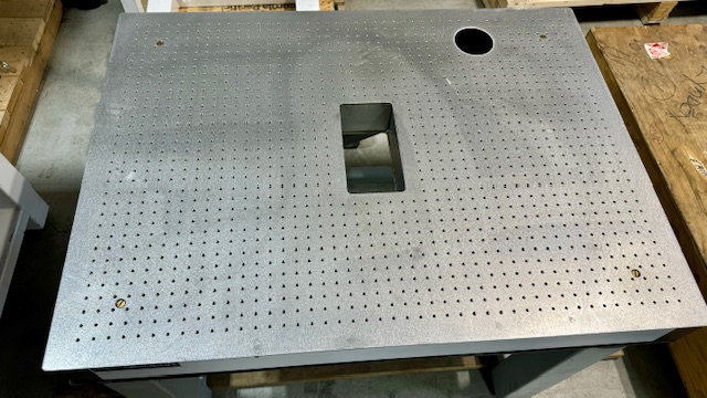 Newport Optical Table – 48" x 36" x 4" - Image 3