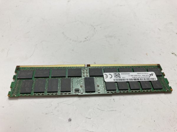 MTA36ASF2G72PZ-2G6B2 MICRON 16GB (1X16GB) 2RX4 PC4-2666V M&eacute;moire EUR 22