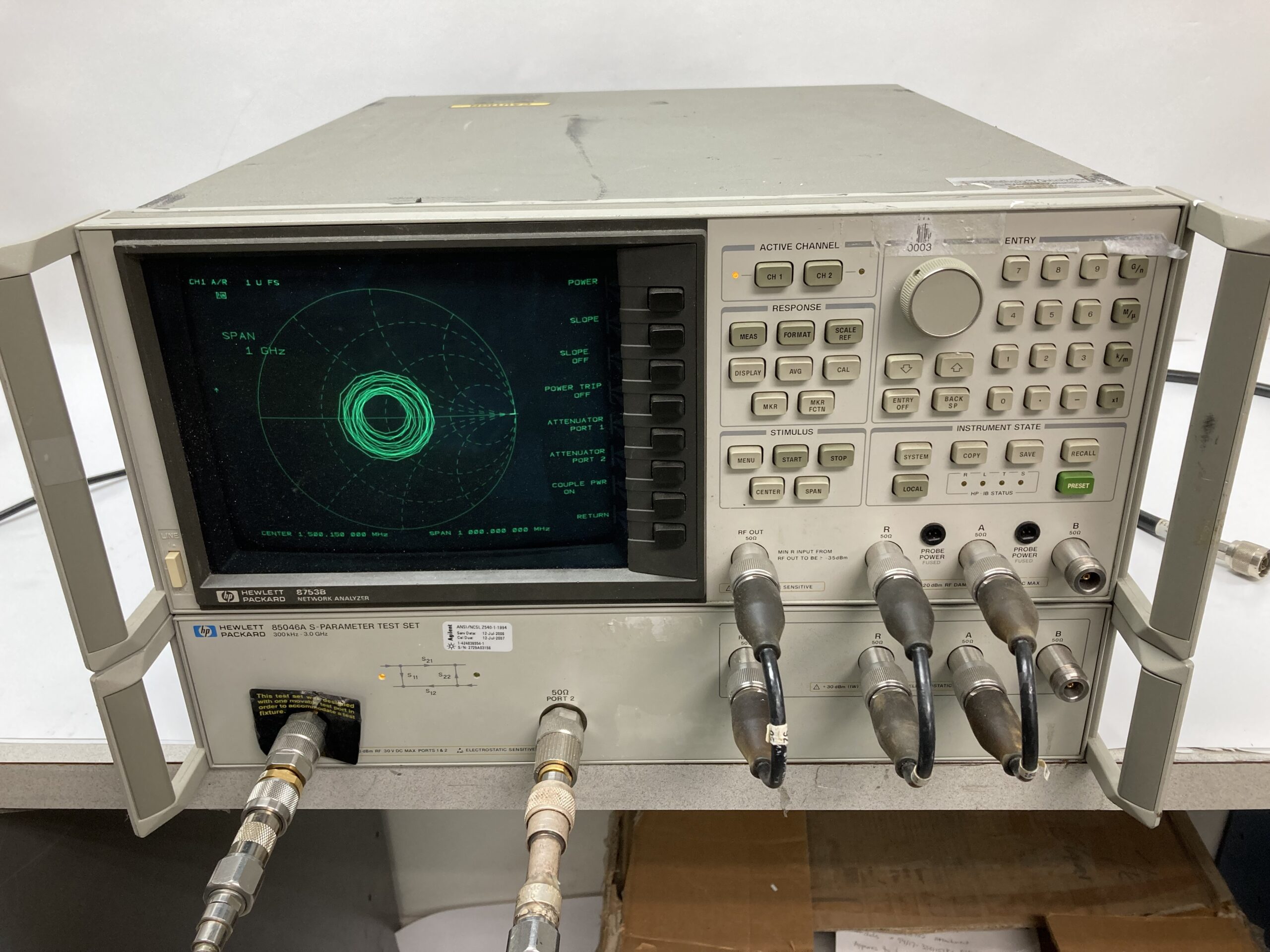 HP 8753B Network Analyzer with HP 85046A S-Parameter Test Set