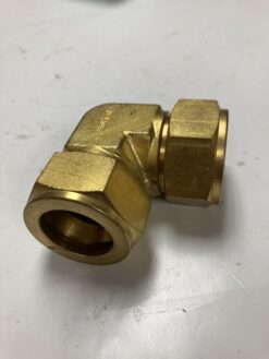 Swagelok Compression   1 inch Brass Union Elbow Fitting