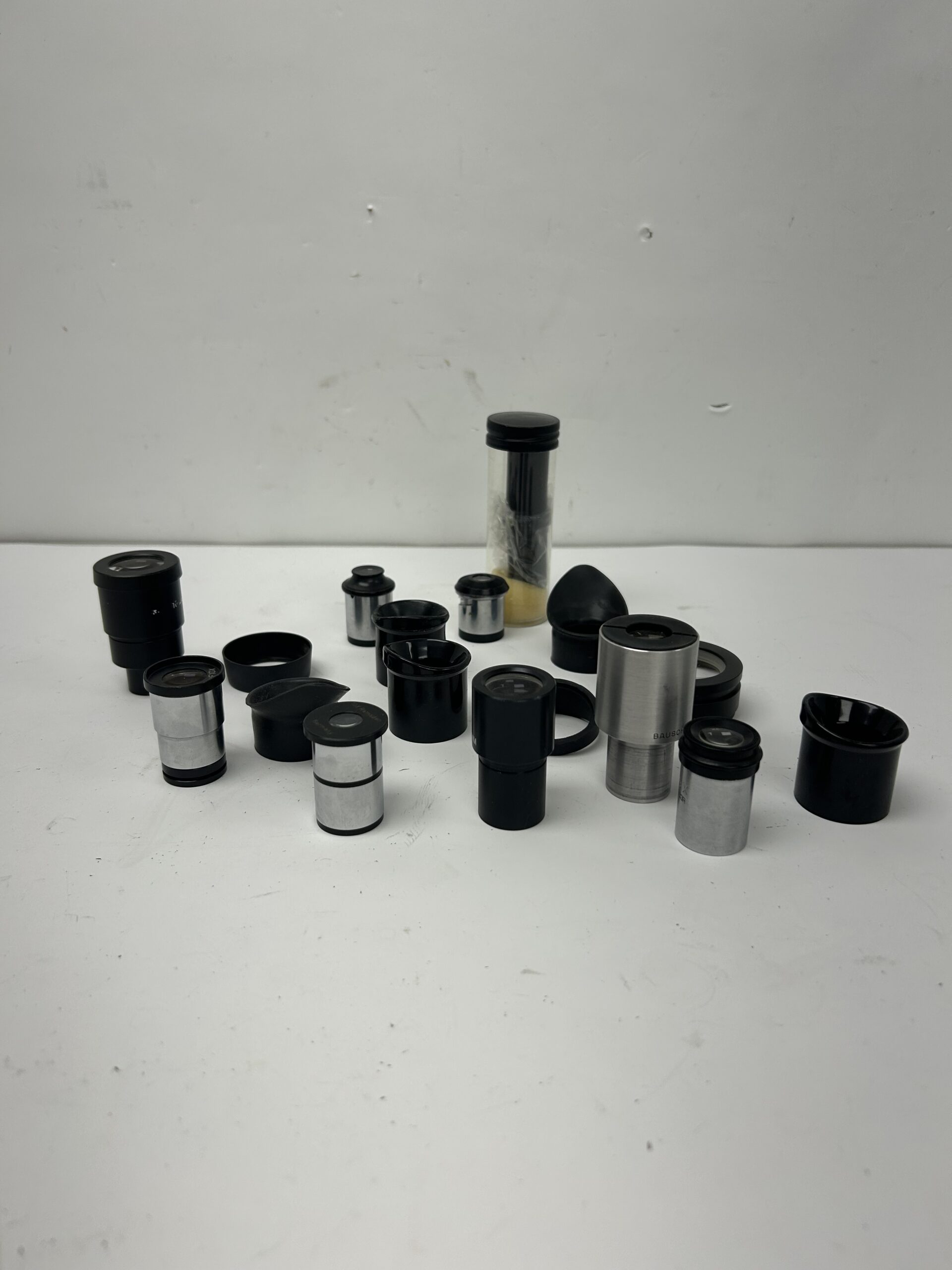 Mixed Lot of Microscope Lenses - lot of 11