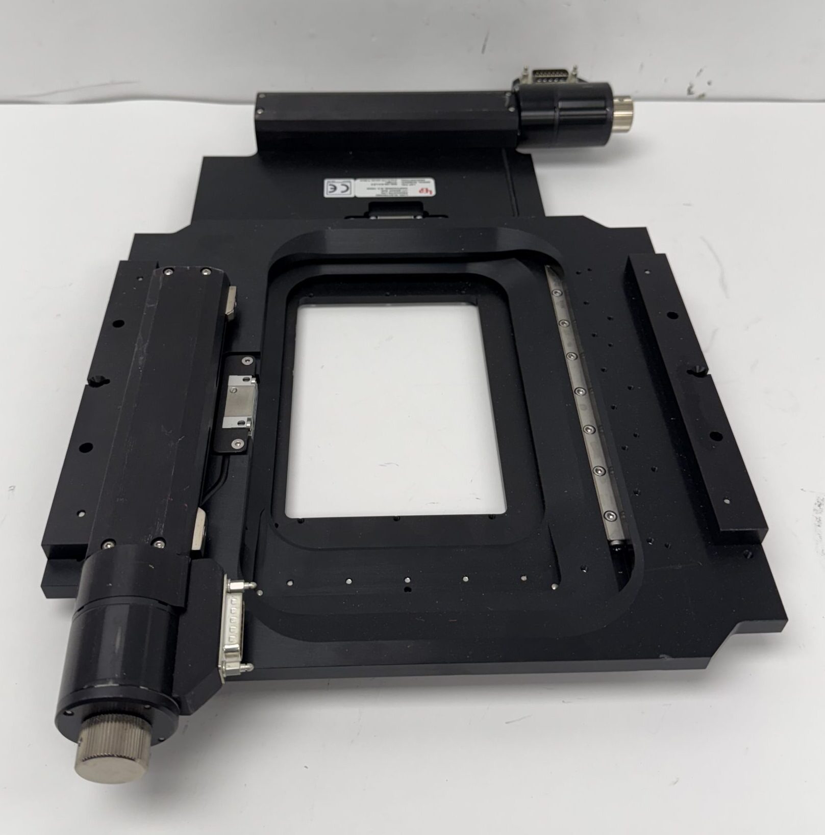 96S106-N3-LE2 Motorized Stage