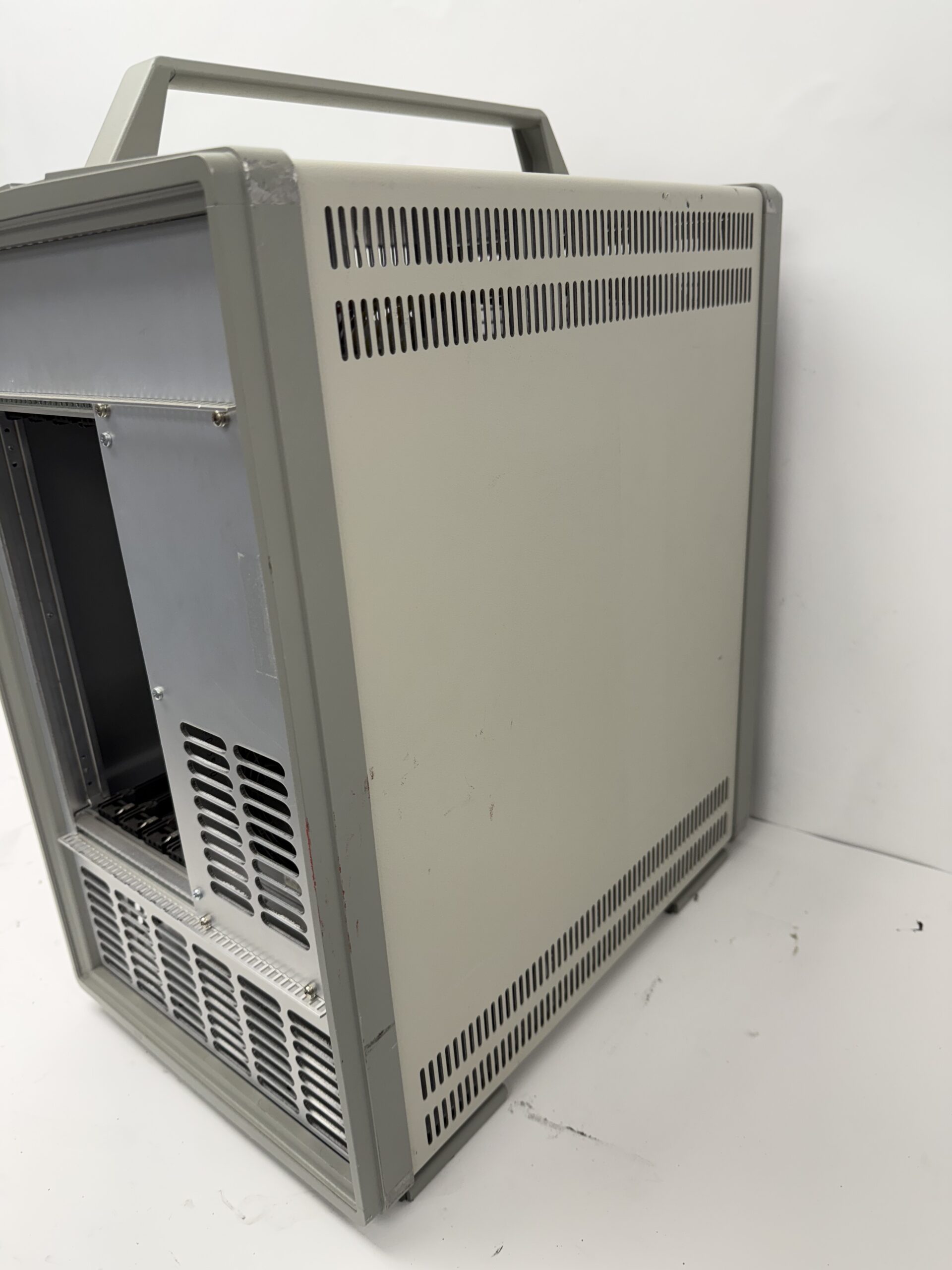 Elma 32P05PSX68Y3VCZ0-LM VPX Chassis - VME and VXI Equipment - BMI
