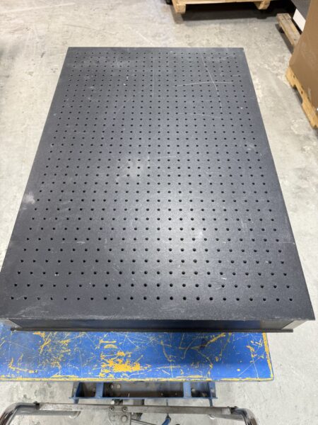 Newport 36x24x4 Optical Breadboard – Precision Damped Table