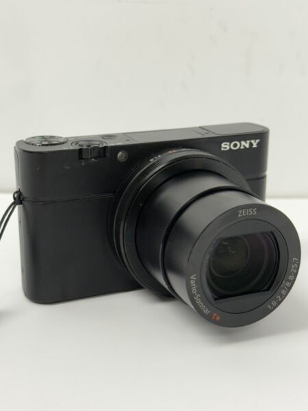 Sony RX100 III Camera