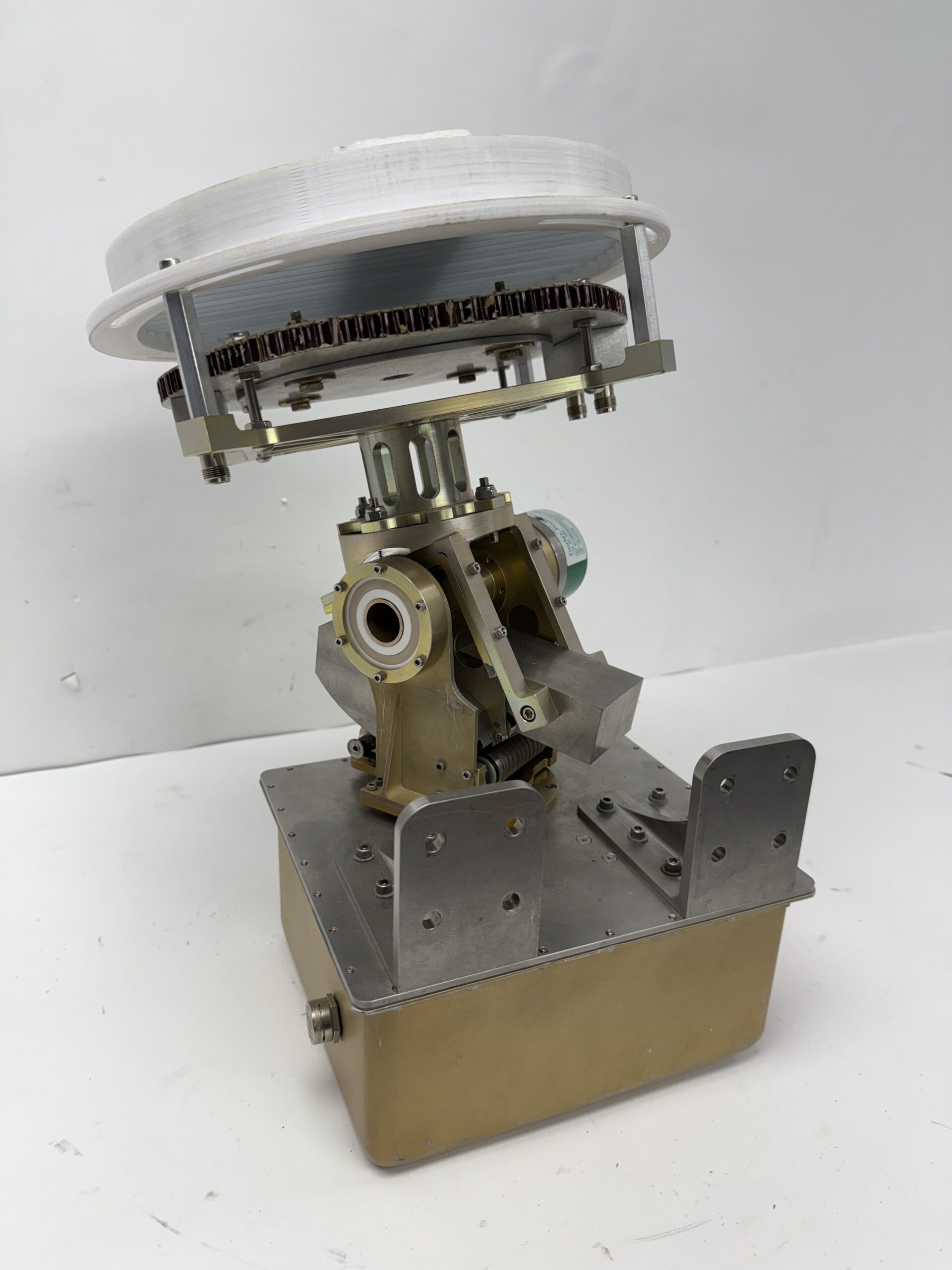 Sagebrush DA08500 2-axis gimbal