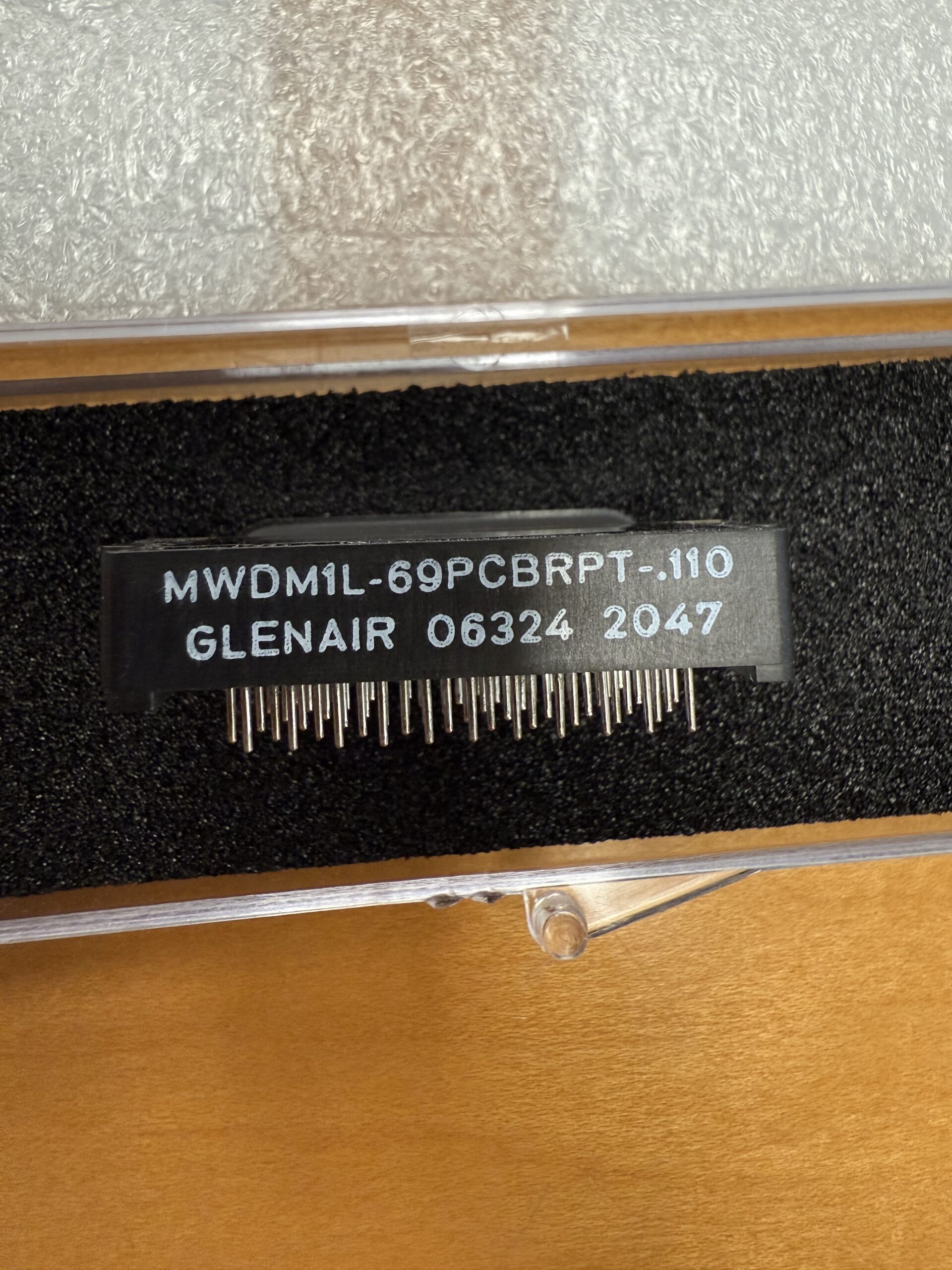 Glenair MWDM1L-69PCBRPT-.110 connector
