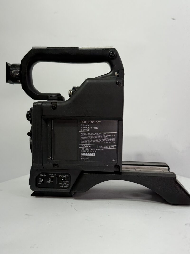 Sony DXC-327A 3-CCD HyperHAD Camera - AS IS