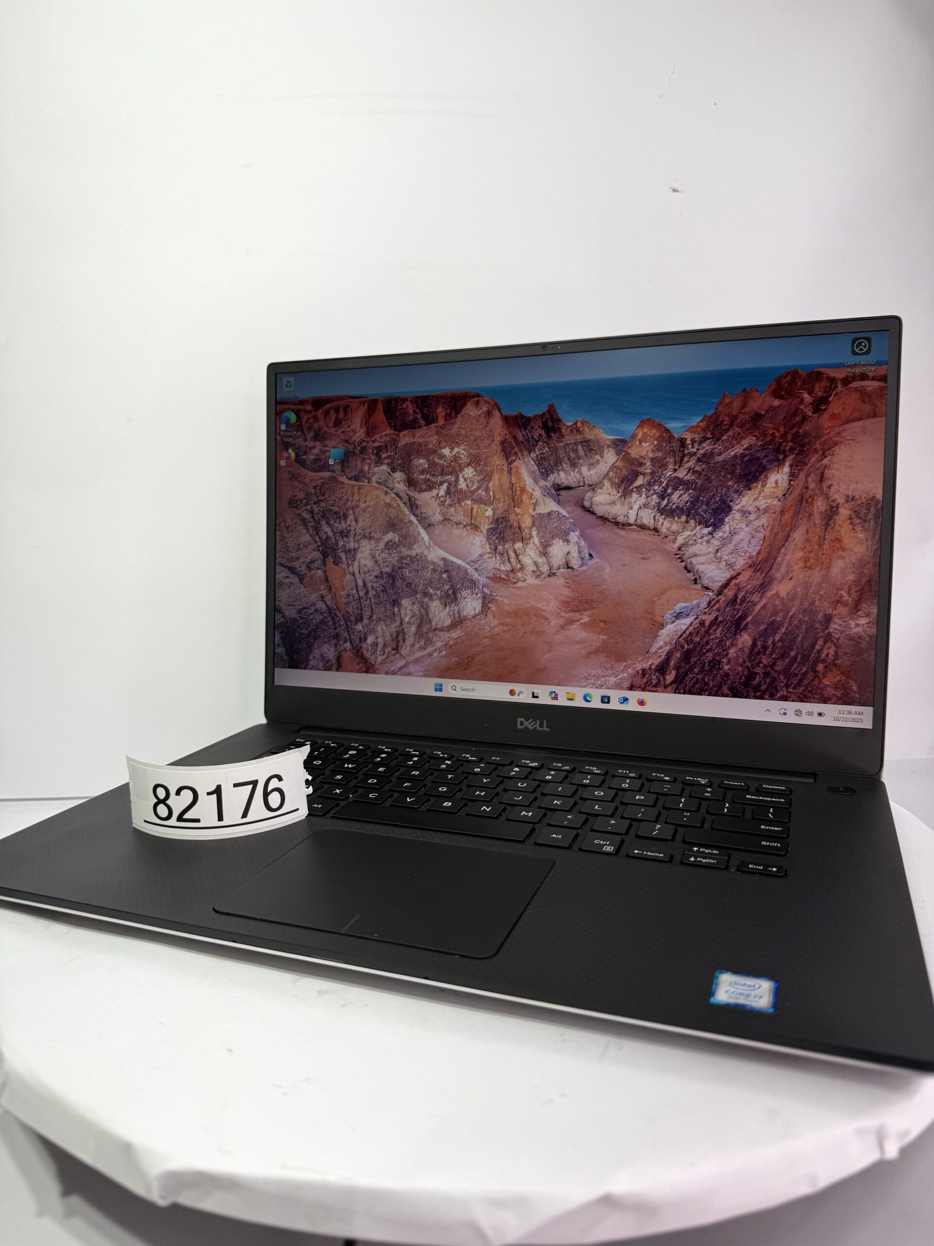 Dell Precision 5540 Laptop - i7, 32GB RAM, 1TB SSD (Tested)