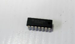 Motorola SN74LS393N Dual 4 Bit Binary Counters