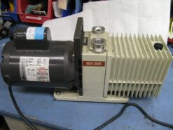 Varian SD-200 Dual Stage rotary vane vacuum pump