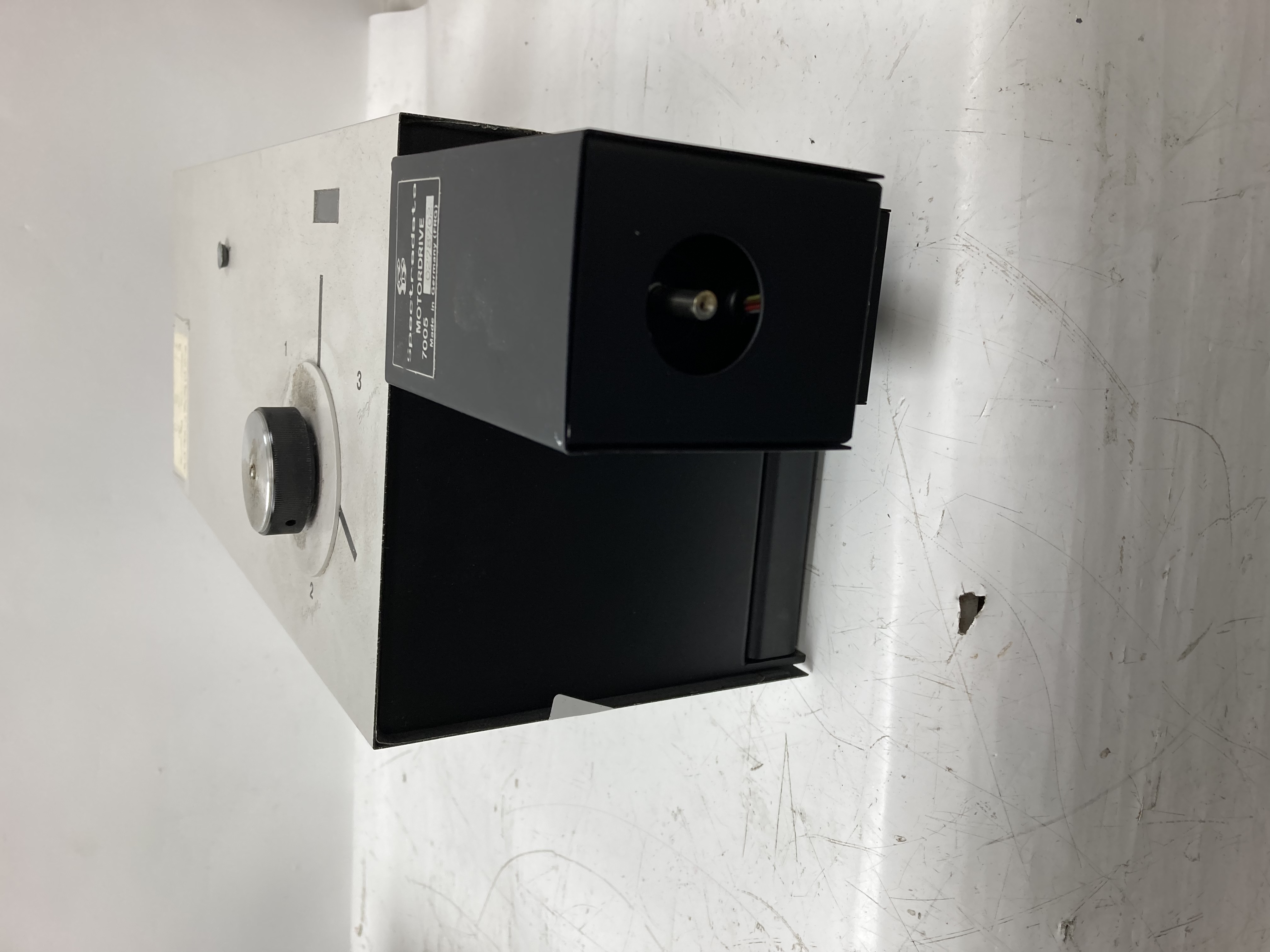 Thermo Jarrell Ash 82497 Grating Monochromator Monochromators and