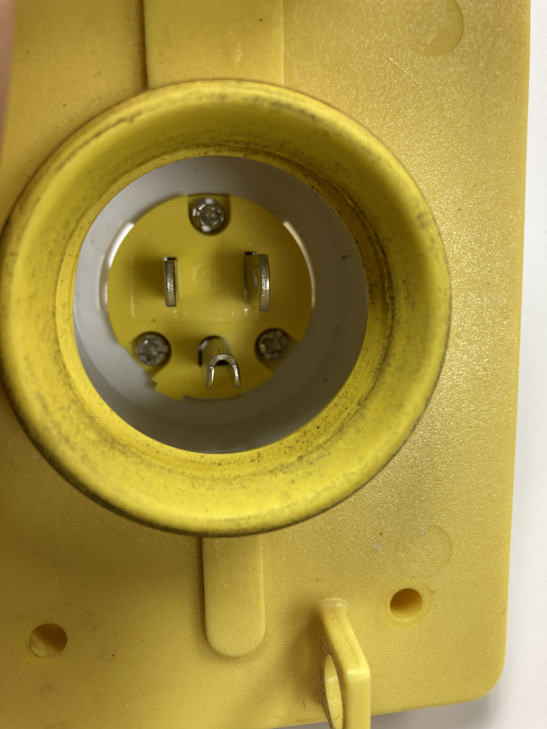 Woodhead 50-1651 Male Receptacle Outlet - Image 3